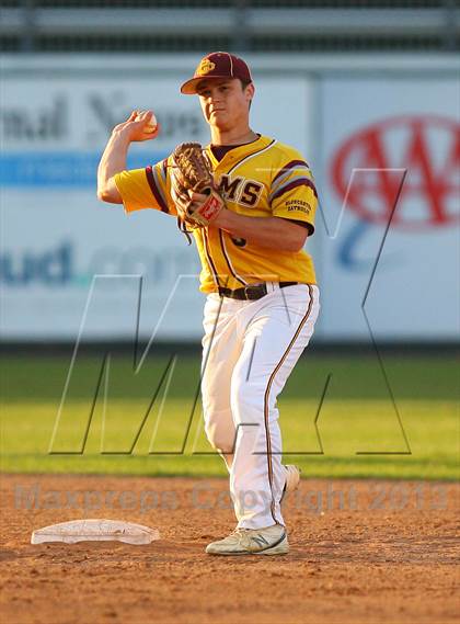 Thumbnail 1 in Gloucester Catholic vs. St. Joseph Regional photogallery.