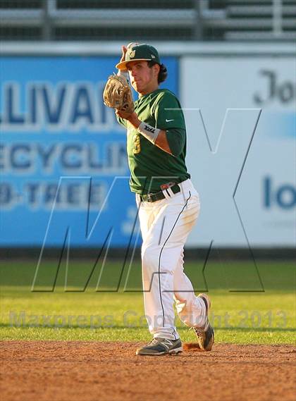 Thumbnail 3 in Gloucester Catholic vs. St. Joseph Regional photogallery.