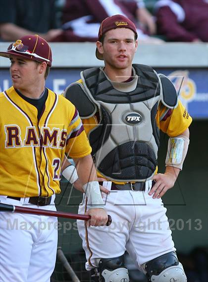 Thumbnail 3 in Gloucester Catholic vs. St. Joseph Regional photogallery.