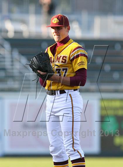 Thumbnail 2 in Gloucester Catholic vs. St. Joseph Regional photogallery.
