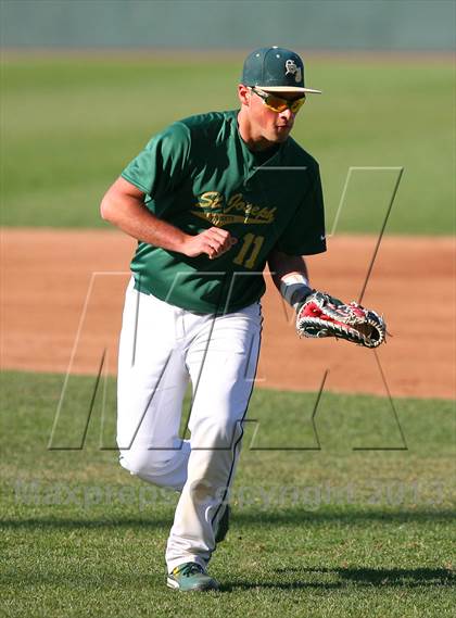 Thumbnail 3 in Gloucester Catholic vs. St. Joseph Regional photogallery.