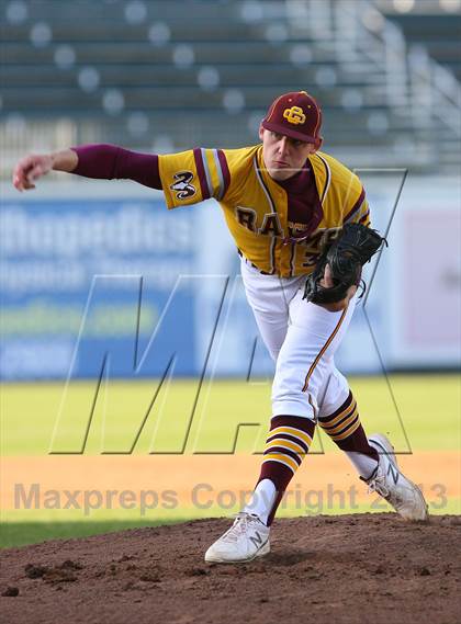 Thumbnail 2 in Gloucester Catholic vs. St. Joseph Regional photogallery.