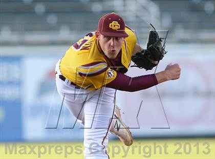 Thumbnail 3 in Gloucester Catholic vs. St. Joseph Regional photogallery.