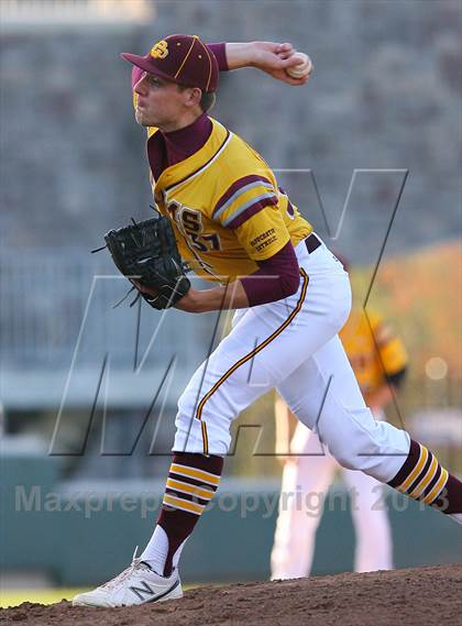 Thumbnail 1 in Gloucester Catholic vs. St. Joseph Regional photogallery.