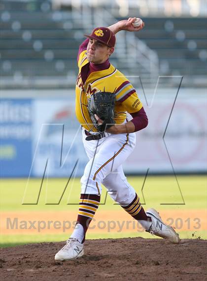 Thumbnail 1 in Gloucester Catholic vs. St. Joseph Regional photogallery.