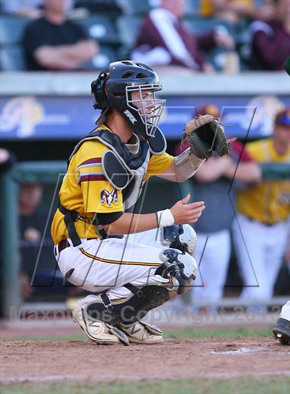 Thumbnail 3 in Gloucester Catholic vs. St. Joseph Regional photogallery.