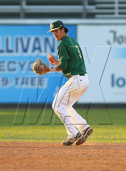Thumbnail 1 in Gloucester Catholic vs. St. Joseph Regional photogallery.