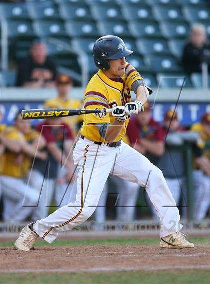 Thumbnail 3 in Gloucester Catholic vs. St. Joseph Regional photogallery.