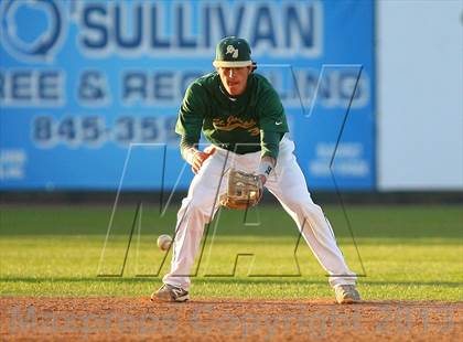 Thumbnail 2 in Gloucester Catholic vs. St. Joseph Regional photogallery.
