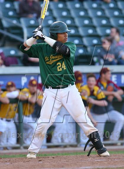 Thumbnail 2 in Gloucester Catholic vs. St. Joseph Regional photogallery.
