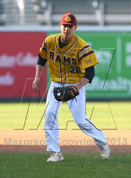 Thumbnail 2 in Gloucester Catholic vs. St. Joseph Regional photogallery.