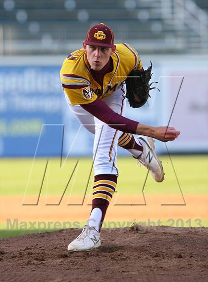 Thumbnail 3 in Gloucester Catholic vs. St. Joseph Regional photogallery.