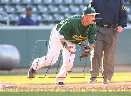 Thumbnail 3 in Gloucester Catholic vs. St. Joseph Regional photogallery.