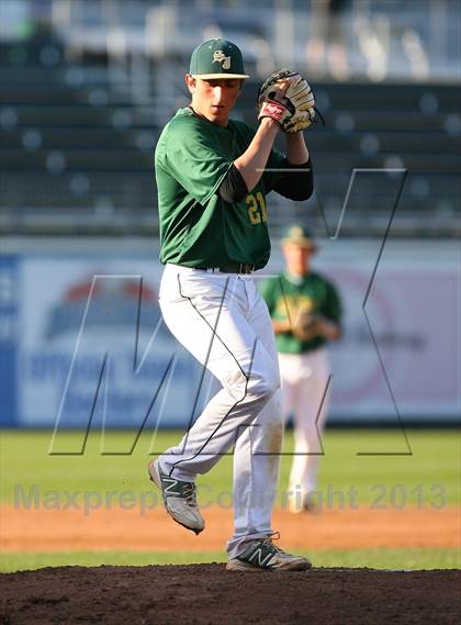 Thumbnail 1 in Gloucester Catholic vs. St. Joseph Regional photogallery.
