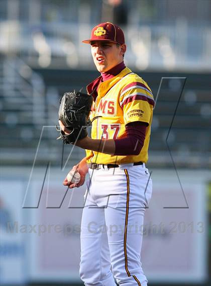 Thumbnail 2 in Gloucester Catholic vs. St. Joseph Regional photogallery.