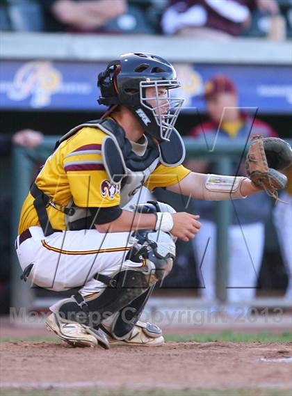 Thumbnail 3 in Gloucester Catholic vs. St. Joseph Regional photogallery.