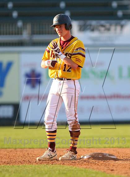 Thumbnail 1 in Gloucester Catholic vs. St. Joseph Regional photogallery.