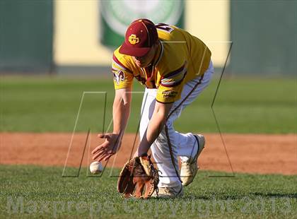 Thumbnail 3 in Gloucester Catholic vs. St. Joseph Regional photogallery.