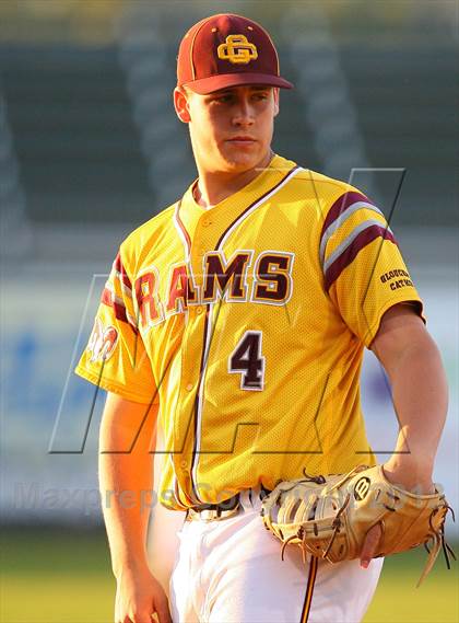 Thumbnail 1 in Gloucester Catholic vs. St. Joseph Regional photogallery.