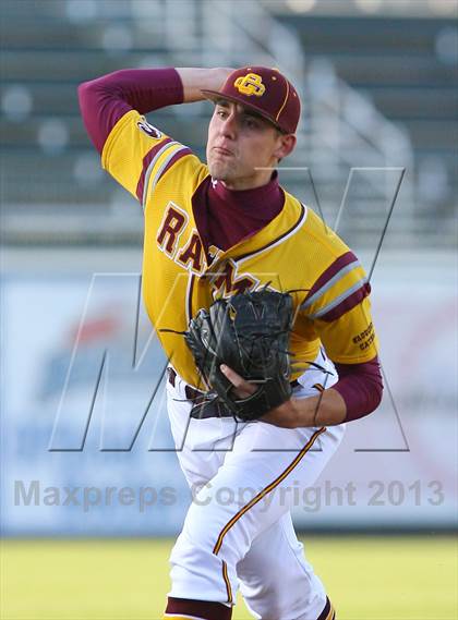 Thumbnail 3 in Gloucester Catholic vs. St. Joseph Regional photogallery.