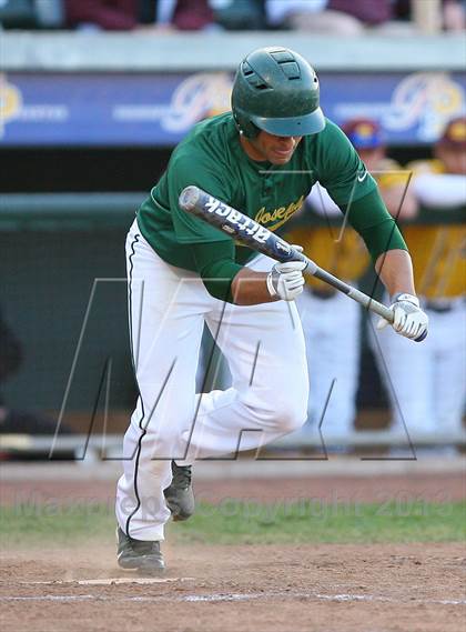 Thumbnail 3 in Gloucester Catholic vs. St. Joseph Regional photogallery.