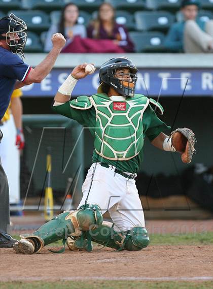 Thumbnail 2 in Gloucester Catholic vs. St. Joseph Regional photogallery.