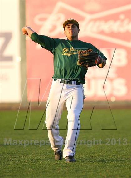 Thumbnail 1 in Gloucester Catholic vs. St. Joseph Regional photogallery.
