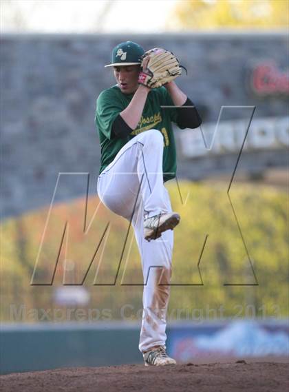 Thumbnail 1 in Gloucester Catholic vs. St. Joseph Regional photogallery.