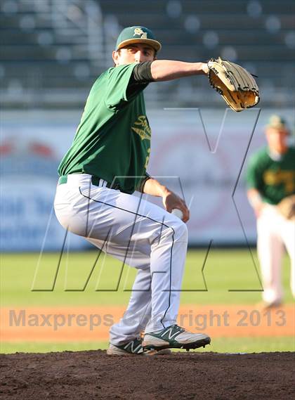 Thumbnail 1 in Gloucester Catholic vs. St. Joseph Regional photogallery.