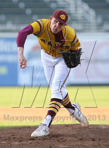 Thumbnail 2 in Gloucester Catholic vs. St. Joseph Regional photogallery.