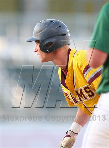Thumbnail 2 in Gloucester Catholic vs. St. Joseph Regional photogallery.