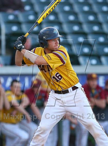 Thumbnail 3 in Gloucester Catholic vs. St. Joseph Regional photogallery.