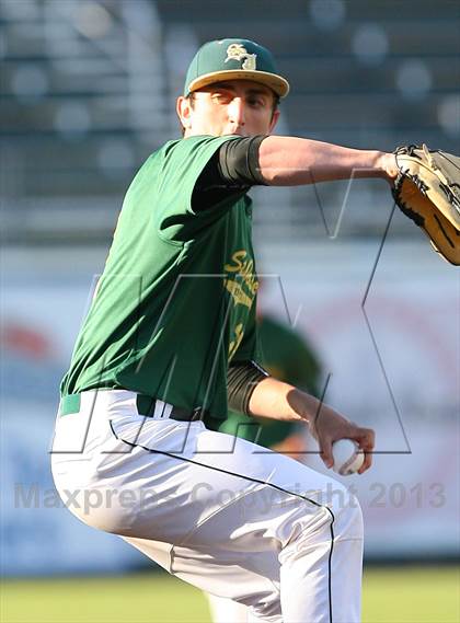 Thumbnail 3 in Gloucester Catholic vs. St. Joseph Regional photogallery.