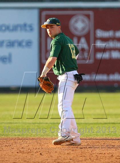 Thumbnail 3 in Gloucester Catholic vs. St. Joseph Regional photogallery.