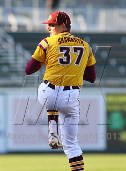 Thumbnail 3 in Gloucester Catholic vs. St. Joseph Regional photogallery.