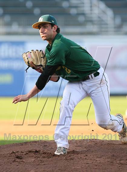 Thumbnail 3 in Gloucester Catholic vs. St. Joseph Regional photogallery.