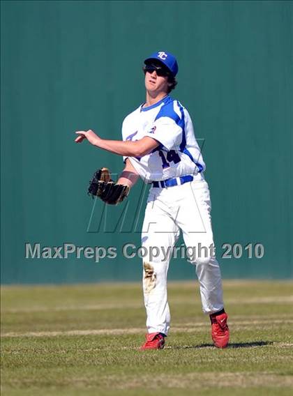 Thumbnail 2 in Trinity Christian vs. McKinney North (Carrollton Diamond Classic) photogallery.