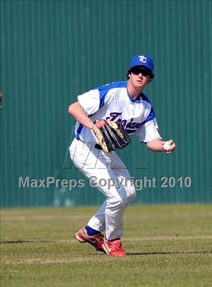 Thumbnail 2 in Trinity Christian vs. McKinney North (Carrollton Diamond Classic) photogallery.