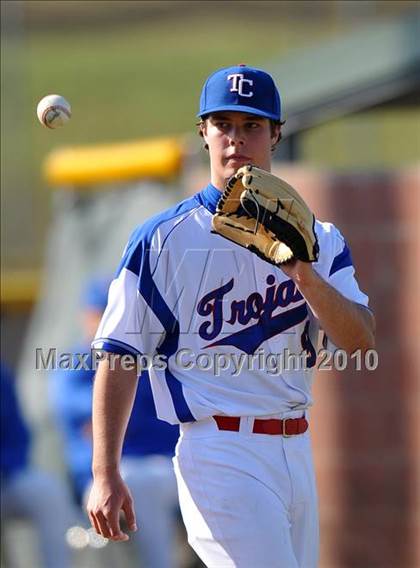 Thumbnail 1 in Trinity Christian vs. McKinney North (Carrollton Diamond Classic) photogallery.