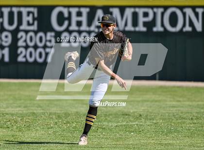 Thumbnail 3 in Galena @ Douglas (5A Northern Region Playoff) photogallery.