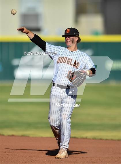 Thumbnail 3 in Galena @ Douglas (5A Northern Region Playoff) photogallery.