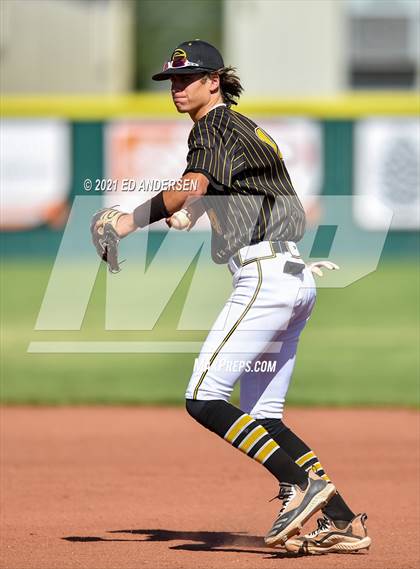 Thumbnail 1 in Galena @ Douglas (5A Northern Region Playoff) photogallery.