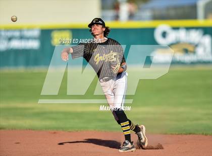 Thumbnail 2 in Galena @ Douglas (5A Northern Region Playoff) photogallery.