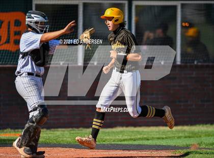 Thumbnail 1 in Galena @ Douglas (5A Northern Region Playoff) photogallery.
