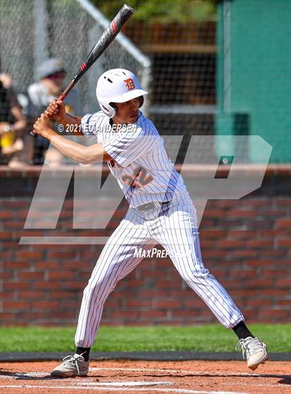 Thumbnail 3 in Galena @ Douglas (5A Northern Region Playoff) photogallery.