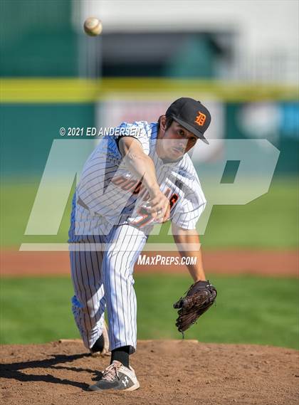 Thumbnail 2 in Galena @ Douglas (5A Northern Region Playoff) photogallery.