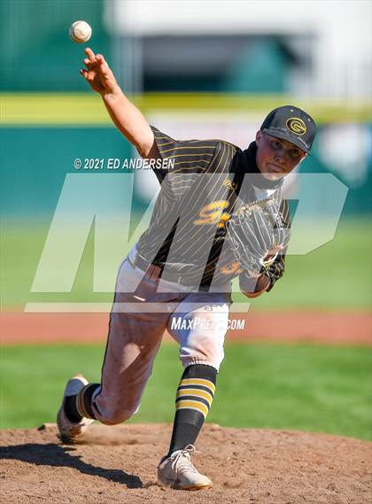 Thumbnail 1 in Galena @ Douglas (5A Northern Region Playoff) photogallery.