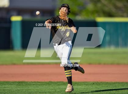 Thumbnail 1 in Galena @ Douglas (5A Northern Region Playoff) photogallery.