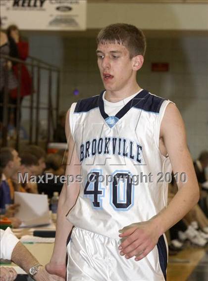 Thumbnail 3 in Washington vs. Brookville (PIAA Class AA First Round) photogallery.