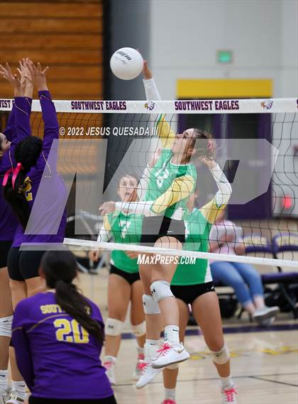 Thumbnail 2 in Holtville @ Southwest EC photogallery.
